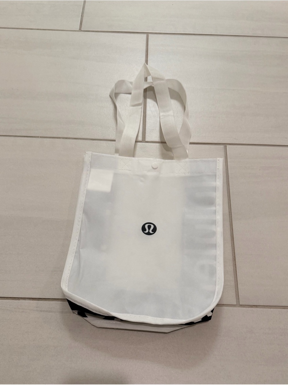 NWT Lululemon Black & White Tote Bag, small